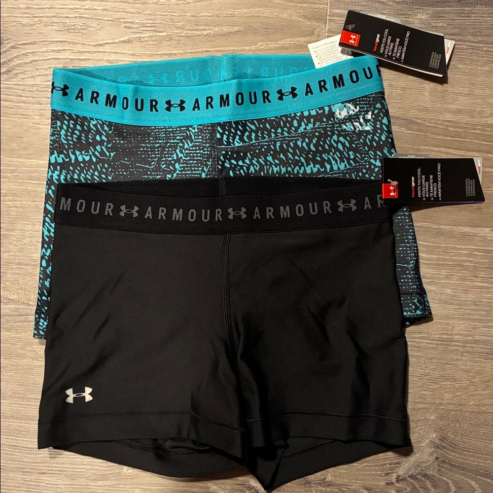 Under Armour Black and Teal Shorts Set